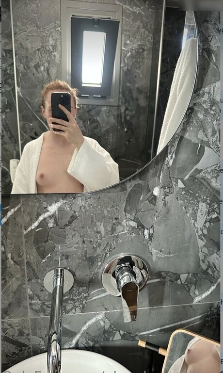 ママの足オンリーファンズ ホットxxx 写真