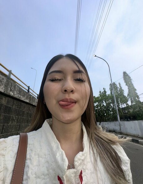 ゲイアジアンオンリーファンズ ホット 写真