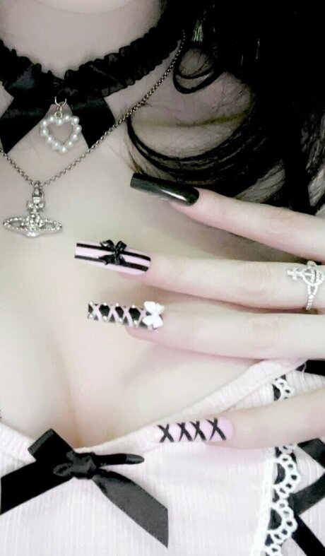 Sashad0ll アダルトスター 写真