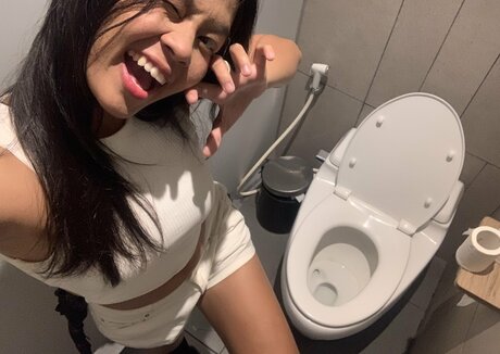 セクシーなアジア人オンリーファンズ エロチック 写真