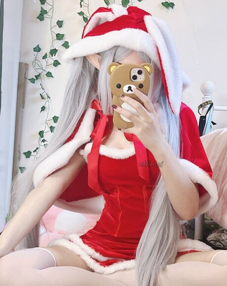elfinlei 裸のポルノスター 画像