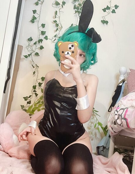 elfinlei ポルノスター ホット 写真