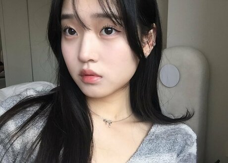 Saranghoe ポルノスター アダルト 写真