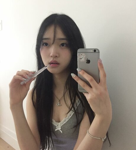Saranghoe 美しいポルノスター 写真