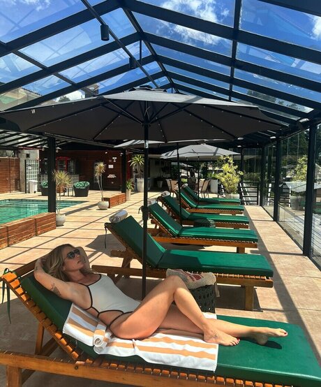 Juliana Didone ヌードモデル 写真