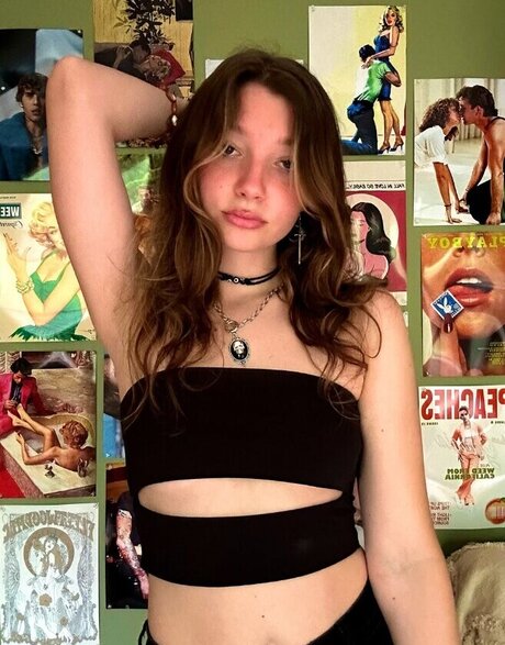 コスプレ ヘンタイ オンリーファンズ 裸 写真