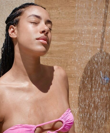 Yara Charry ポルノスター エロティック 写真