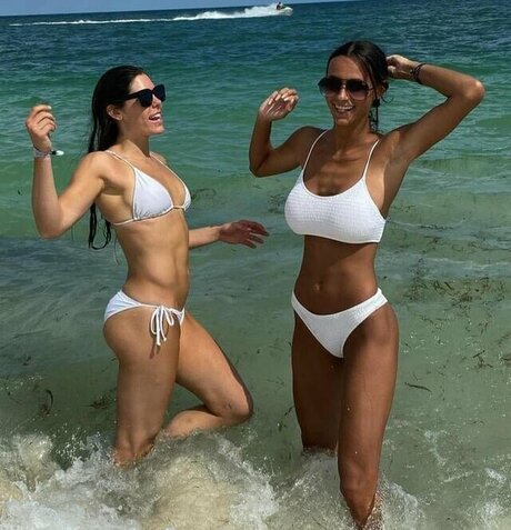 Kelsey Plum WNBA Star セックスモデル 写真