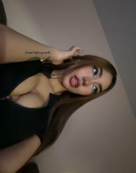 ビキニファックオンリーファンズ 無料セクシー ギャラリー