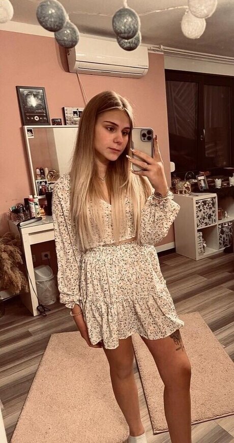 黒いお尻のオンリーファンズ ポルノ 写真