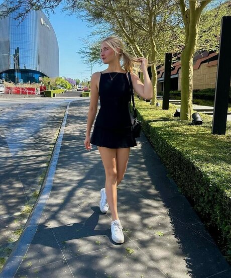 Juliet Small top profile image