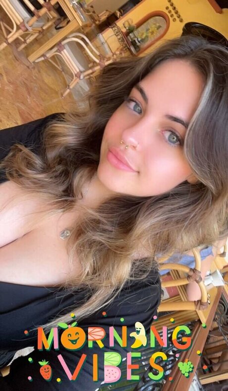 アマチュア寝取られオンリーファンズ セクシー 写真