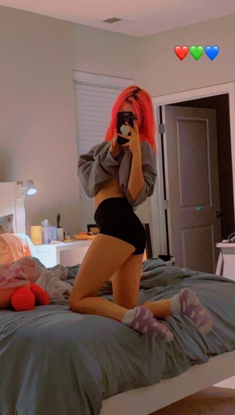 カッククイーンオンリーファンズ パーフェクト 写真