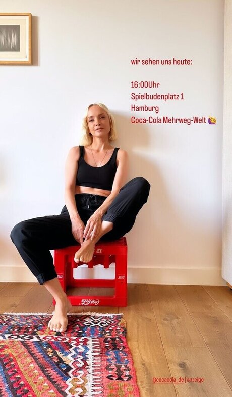 Janin Ullmann ポルノスター セクシー 画像