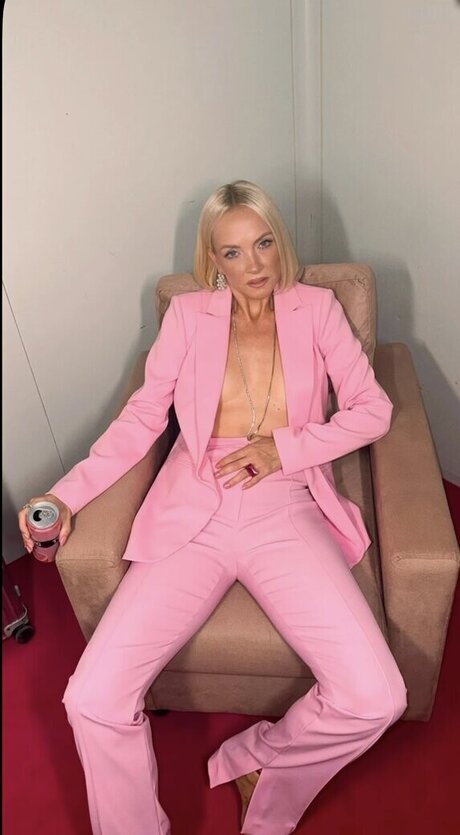 Janin Ullmann ポルノスター パーフェクト ギャラリー