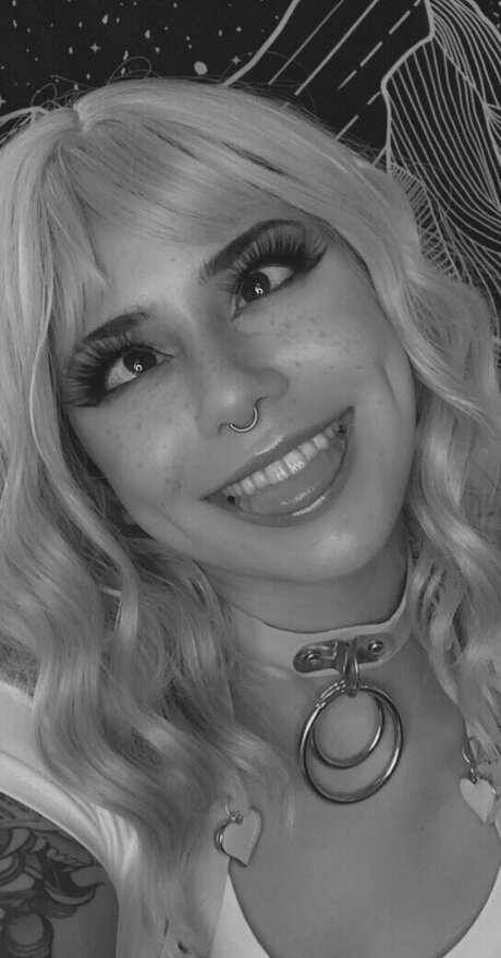 Ne0nprincess HDスター 画像