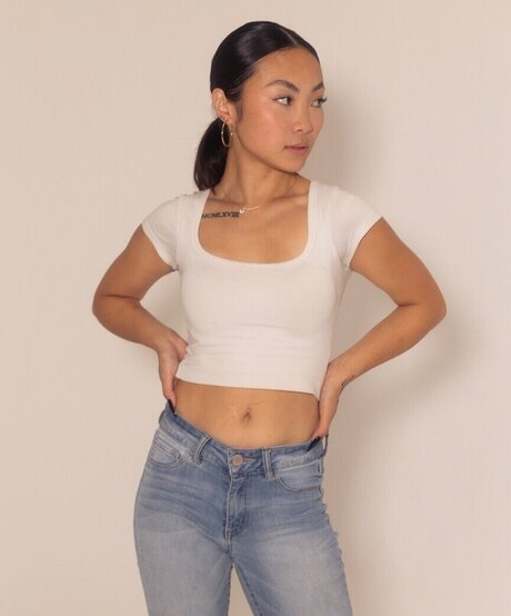 Minhthyfresh ポルノモデル 写真