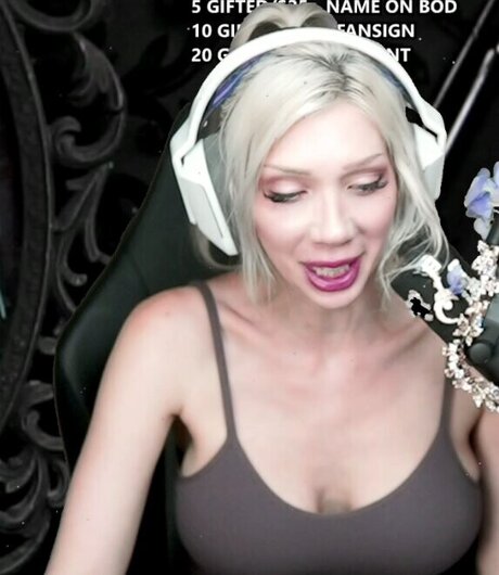 アニメプリンセスオンリーファンズ セクシーヌード ギャラリー