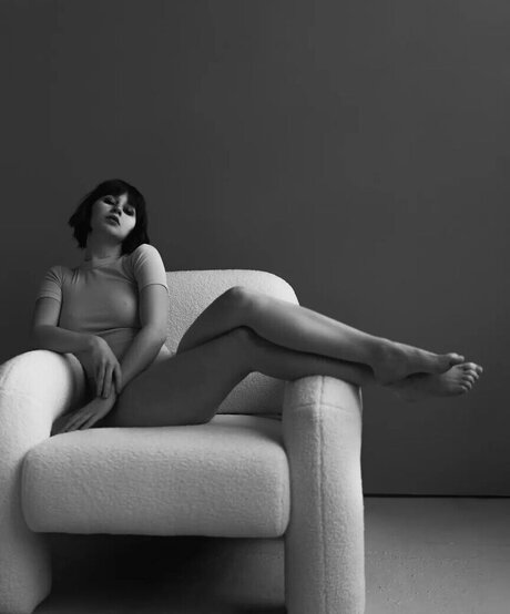 Sophie N ther XXXモデル 写真
