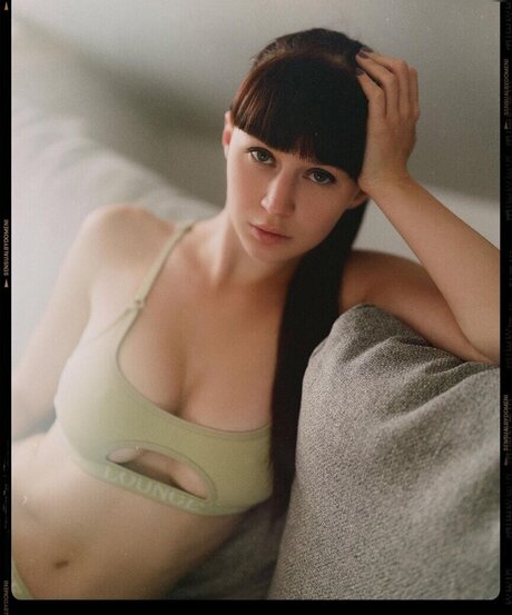 Sophie N ther ポルノスター 可愛い 写真