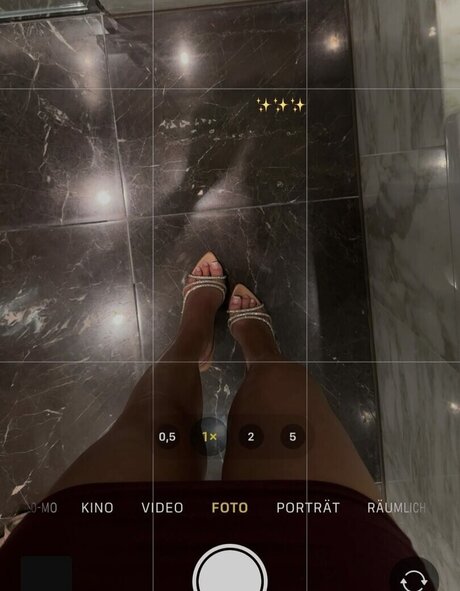 日焼けしたオンリーファンズ 美しいヌード 写真