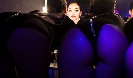 anastasia domination ヌード女優 写真