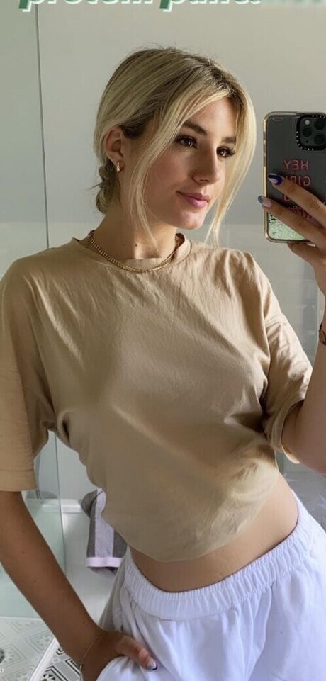 Laura Block 無料スター 写真