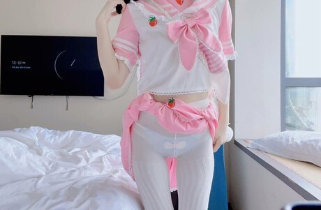 xianlugue ポルノスター 美しい 写真