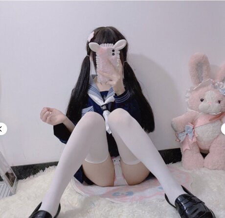 xianlugue 高品質のポルノスター 写真