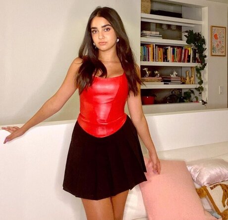 Geraldine Viswanathan ヌード女優 画像