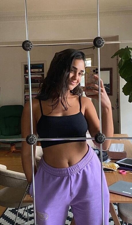 Geraldine Viswanathan スター 画像