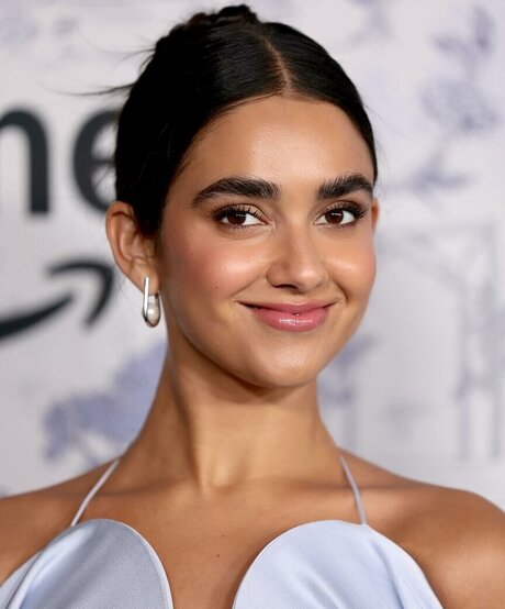 Geraldine Viswanathan エロティックモデル 写真