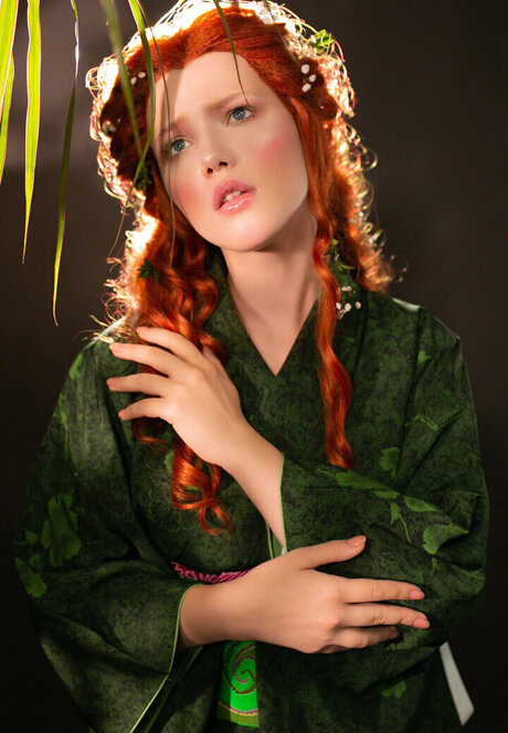 大きなお尻のアジア人オンリーファンズ ホット裸 写真