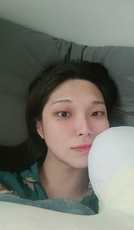 suyeoniiii セックスモデル 写真