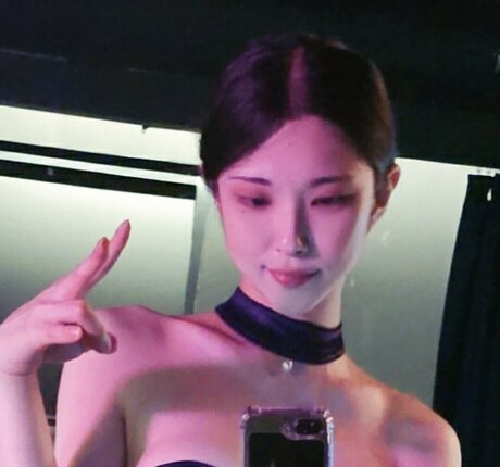 suyeoniiii ポルノモデル 写真