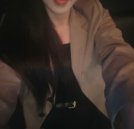 suyeoniiii アダルトスター ギャラリー