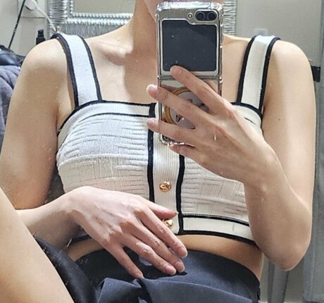 suyeoniiii トップスター 画像
