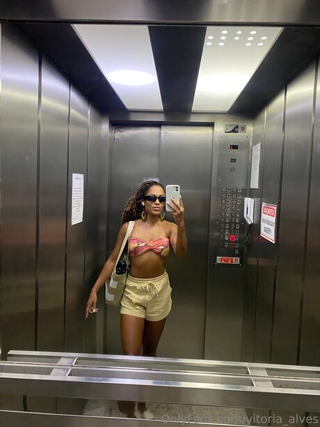 vitoria alves ポルノスター ホット 画像