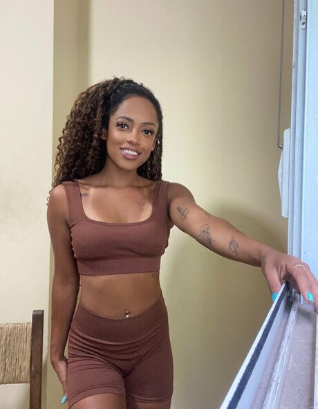 vitoria alves セックスモデル 画像
