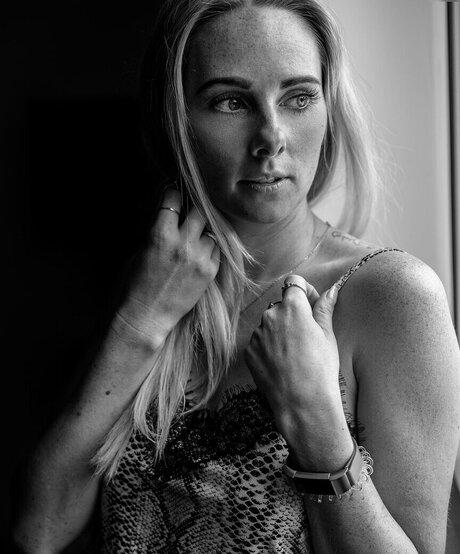 Jacqueline Sparrow 美しいスター ギャラリー