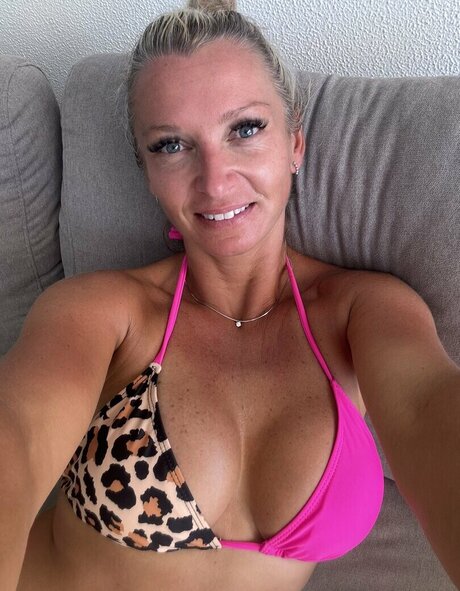 Mariamaria babes トップスター 写真