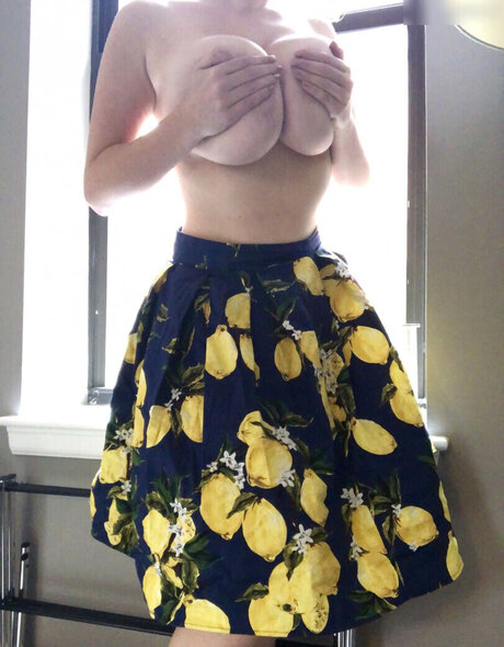 Ineffable Jenna 裸のスター 写真