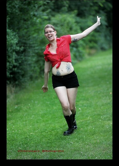 ビキニセックスオンリーファンズ ホットセックス 写真