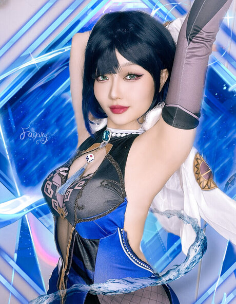 Faixvey かわいいポルノスター 写真