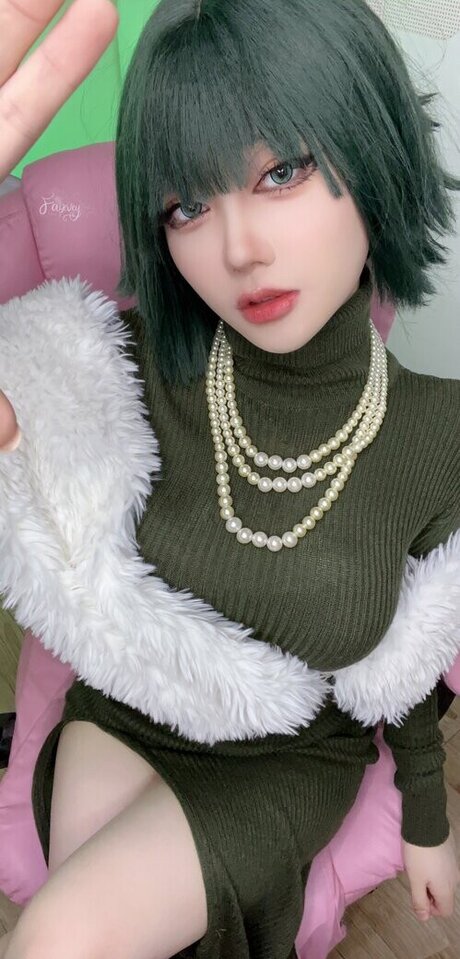 Faixvey ホットスター 写真
