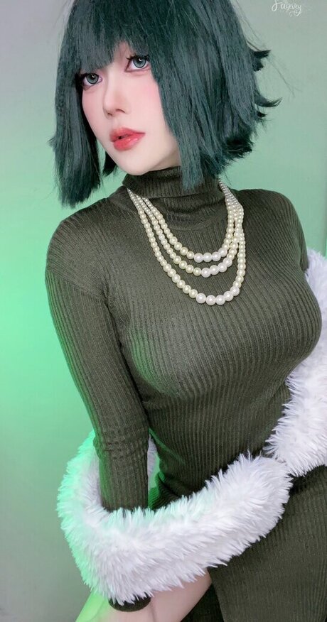 Faixvey エロティックなスター ギャラリー