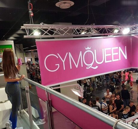 ブラジルの巨乳オンリーファンズ セクシー裸 写真