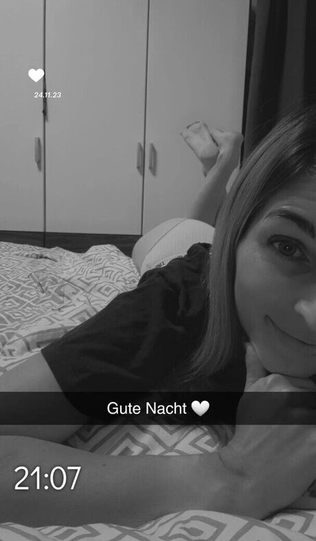 美しいアジアのオンリーファンズ ホット裸 写真