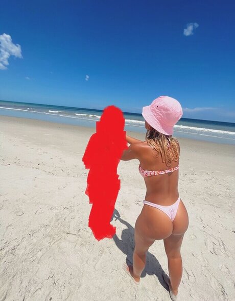 Jailyn Como トップモデル 写真