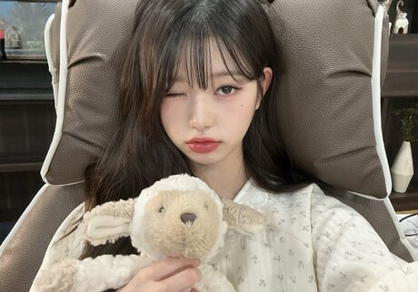 ボールオンリーファン セクシー裸 写真